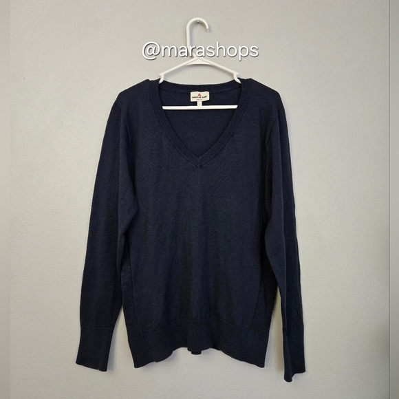 American Giant Men's Navy Merino Wool V-neck Sweater - Picture 1 of 5